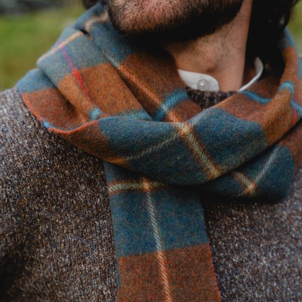 100% Lambswool Scarves