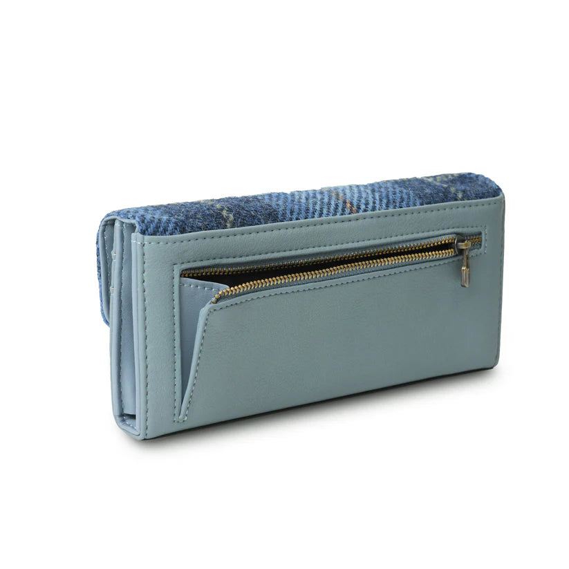 The Large Clasp Wallet