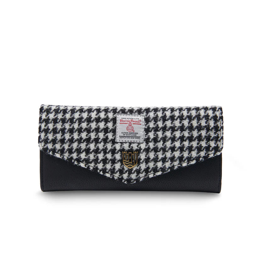 The Large Clasp Wallet