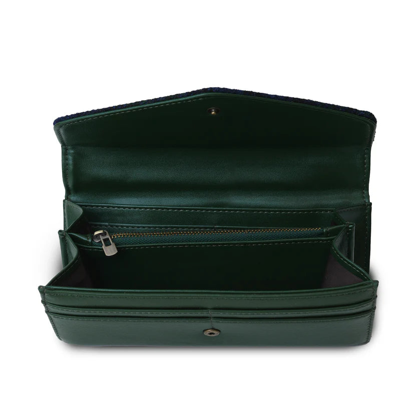 The Large Clasp Wallet