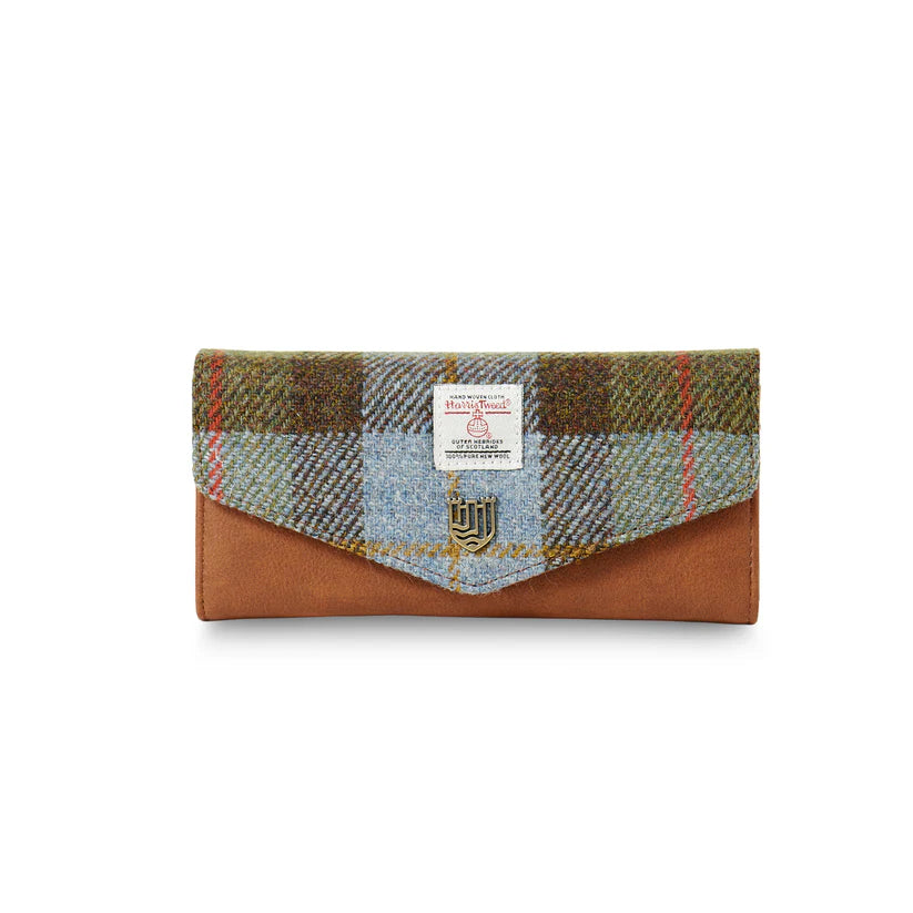 The Large Clasp Wallet
