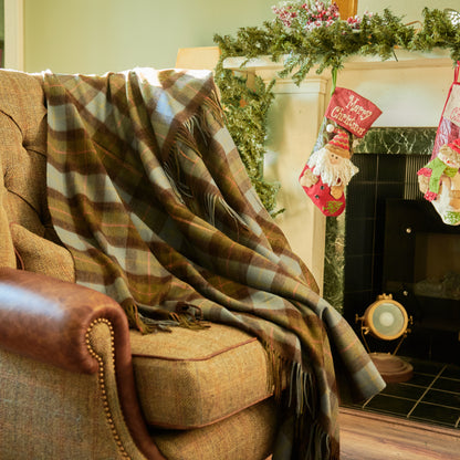 Islander Lambswool Throw Blanket