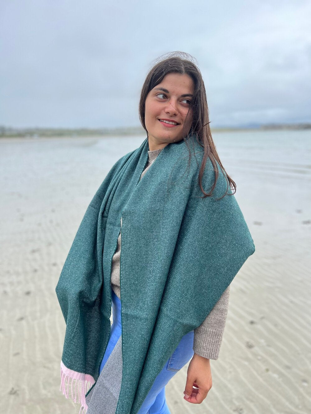 Women's Lambswool and Cashmere Wrap
