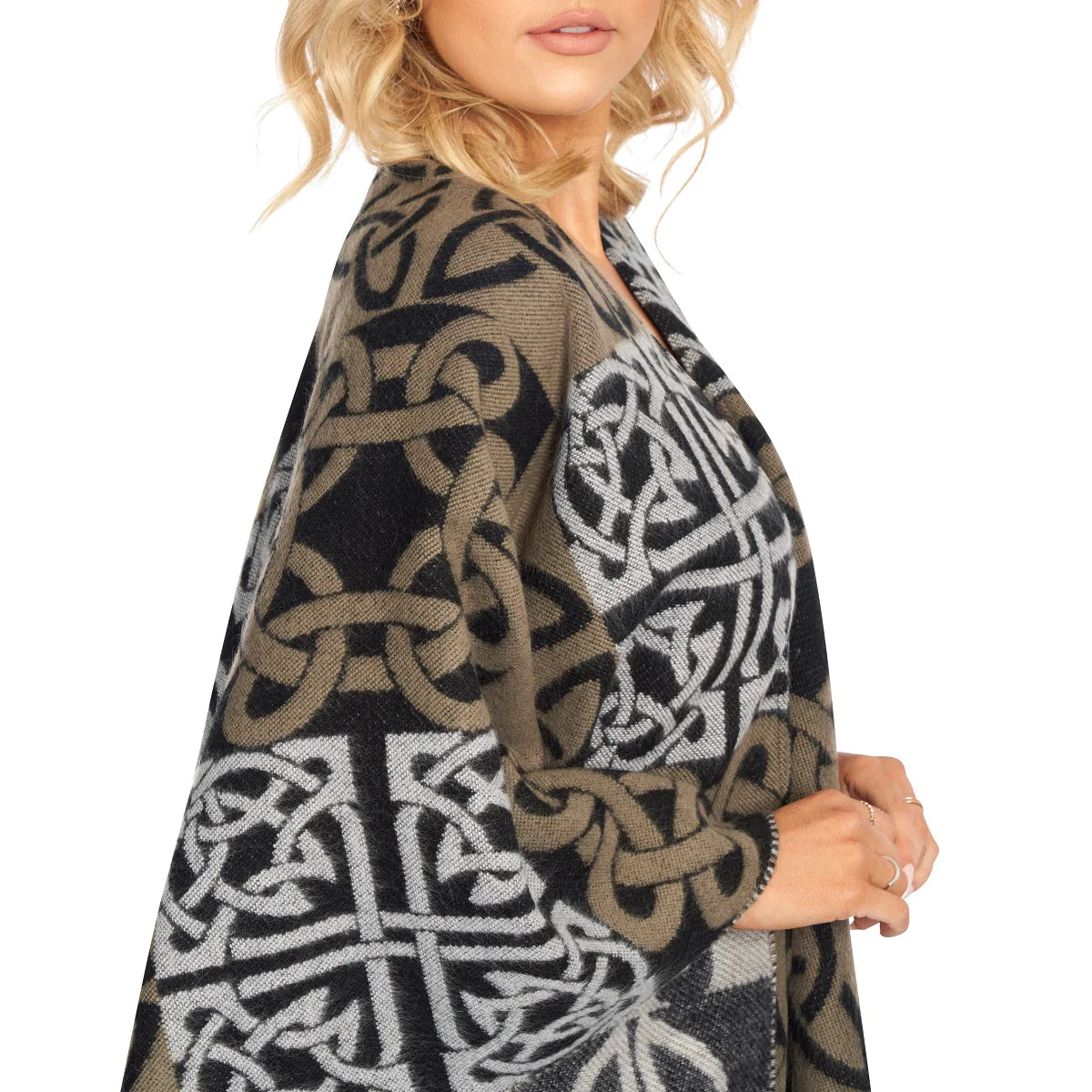 Women's Celtic Knotwork Fringed Shawl