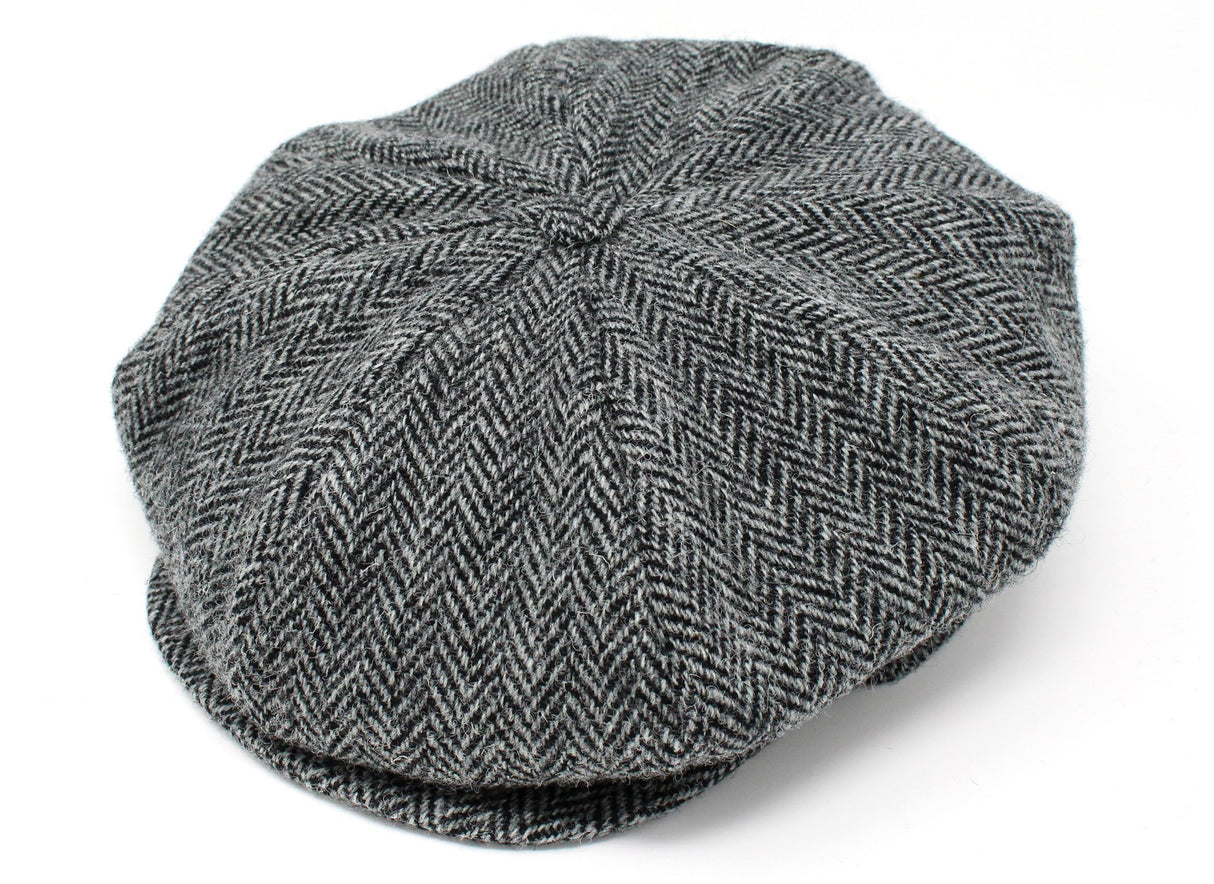 Irish Tweed Eight Piece Cap