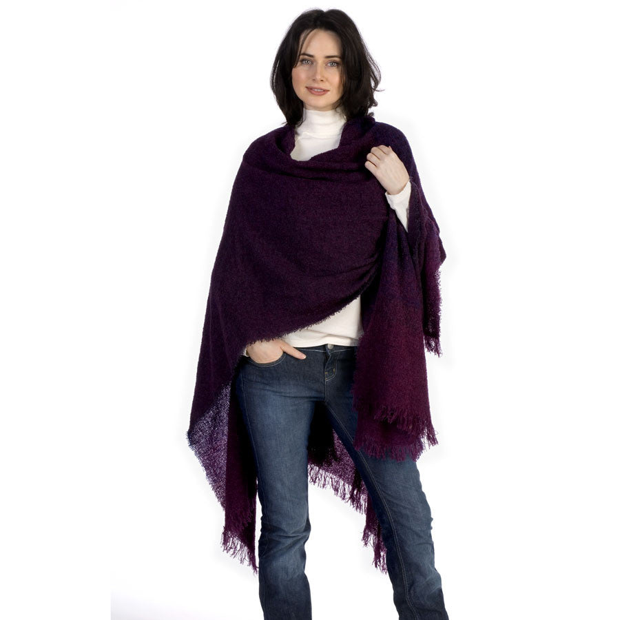 Women's Lambswool Celtic Ruana
