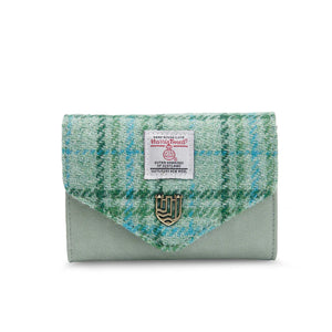 The Small Clasp Wallet