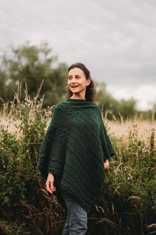 Women's Merino Wool Barra Shawl