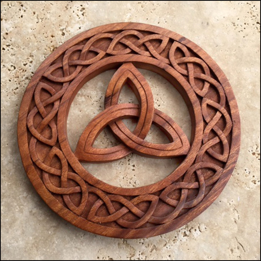 Celtic Knot with Triquetra in Circle Wood Carving