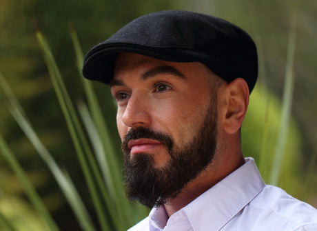 Man wearing a Tweed Donegal Touring Cap by Hanna Hats