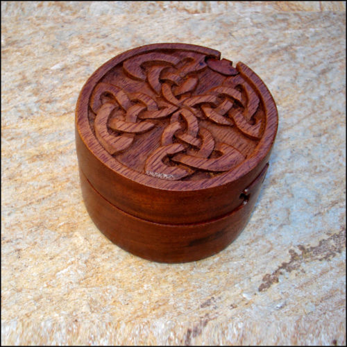 Round Celtic Knot Puzzle Box