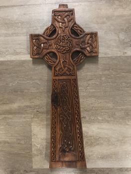 Large Celtic Cross Wood Carving CR-01